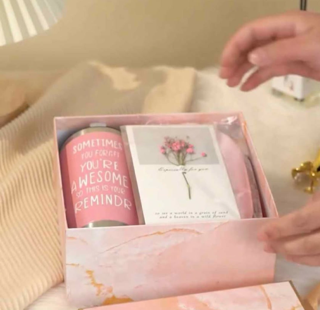 Spa Luxury Self Care Gift Set Valentines Day OEM Mother's Day Bath Bomb Wedding Gift Set
